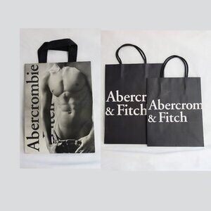 Abercrombie & Fitch 3 Vintage shopping bags Large Male Model